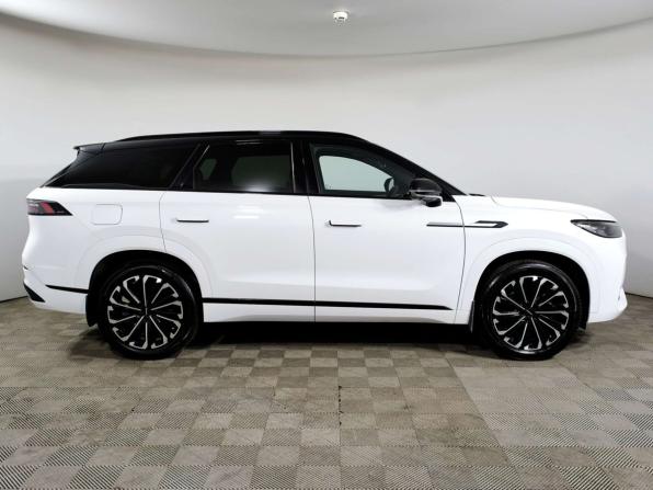 Jaecoo J8 с пробегом 2024 года, цена 3 098 000 рублей, 46293 км, внедорожник, Автокод Объявления
