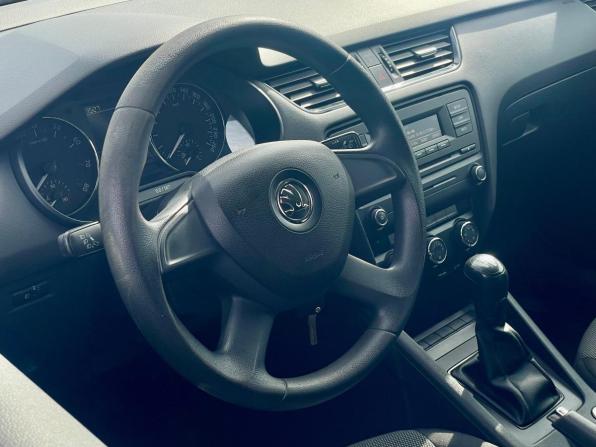 Skoda Octavia III (A7) с пробегом 2014 года, цена 939 000 рублей, 150800 км, лифтбек, Автокод Объявления