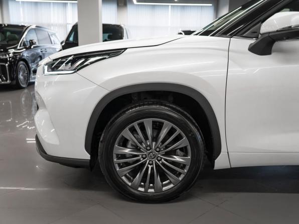 Toyota Highlander IV (XU70) с пробегом 2026 года, цена 5 330 000 рублей, 50 км, внедорожник, Автокод Объявления