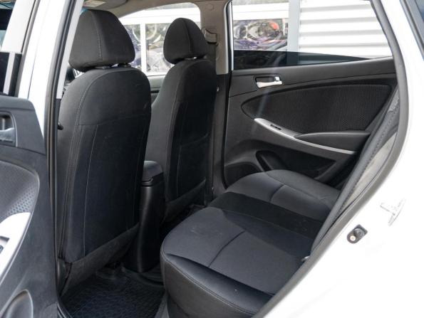 Hyundai Solaris I Рестайлинг с пробегом 2014 года, цена 790 000 рублей, 143515 км, хэтчбек, Автокод Объявления
