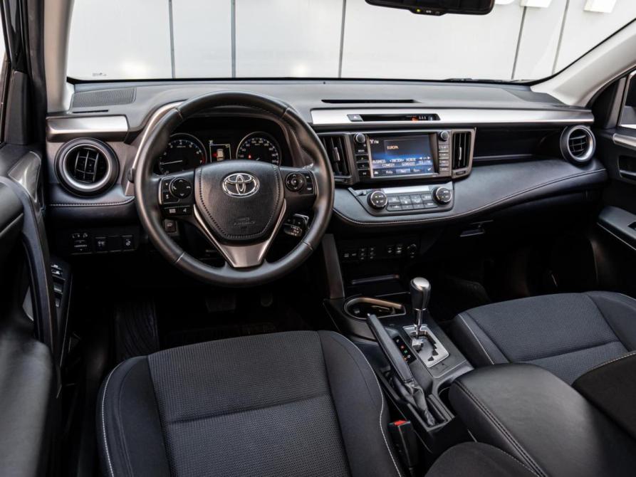Toyota RAV4 IV (XA40) Рестайлинг Краснодар  - изображение 6