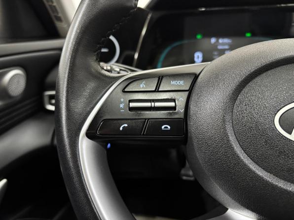 Hyundai Elantra VII (CN7) Рестайлинг с пробегом 2023 года, цена 2 090 000 рублей, 46159 км, седан, Автокод Объявления