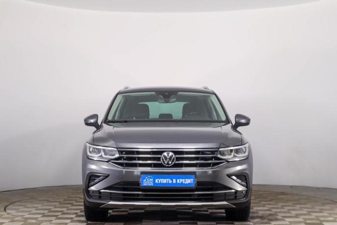 Volkswagen Tiguan II Рестайлинг с пробегом 2021 года, цена 3 349 000 рублей, 94000 км, внедорожник, Автокод Объявления