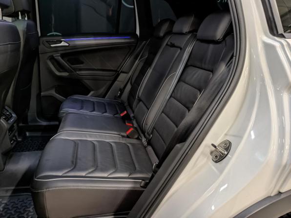Volkswagen Tiguan II Рестайлинг с пробегом 2021 года, цена 4 095 000 рублей, 36292 км, внедорожник, Автокод Объявления