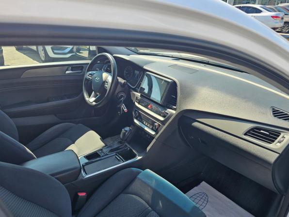 Hyundai Sonata VII (LF) Рестайлинг с пробегом 2017 года, цена 1 890 000 рублей, 139839 км, седан, Автокод Объявления