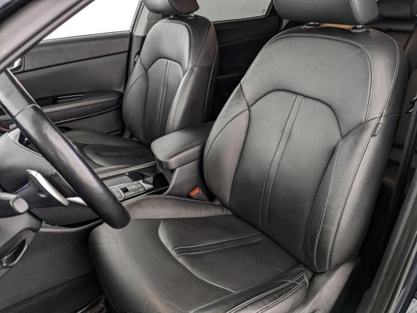 Kia Optima IV Рестайлинг с пробегом 2019 года, цена 1 995 000 рублей, 124712 км, седан, Автокод Объявления