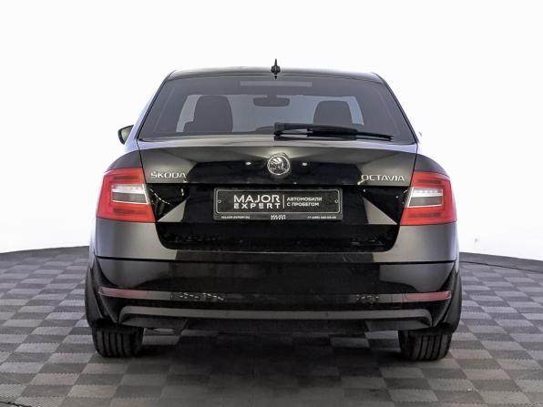 Skoda Octavia III (A7) Рестайлинг с пробегом 2019 года, цена 1 880 000 рублей, 101838 км, лифтбек, Автокод Объявления