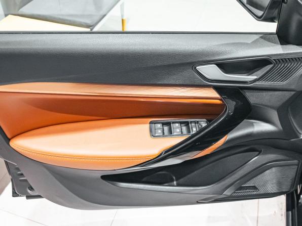 Lada (ВАЗ) Vesta I Рестайлинг (NG) с пробегом 2024 года, цена 1 500 000 рублей, 39283 км, универсал, Автокод Объявления
