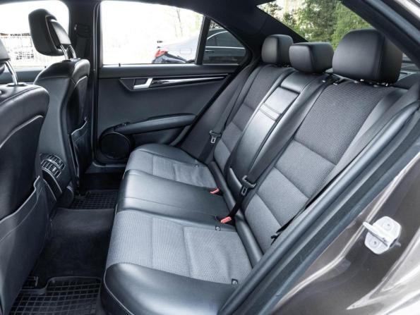 Mercedes-Benz C-Класс III (W204) Рестайлинг с пробегом 2012 года, цена 1 306 000 рублей, 273000 км, седан, Автокод Объявления