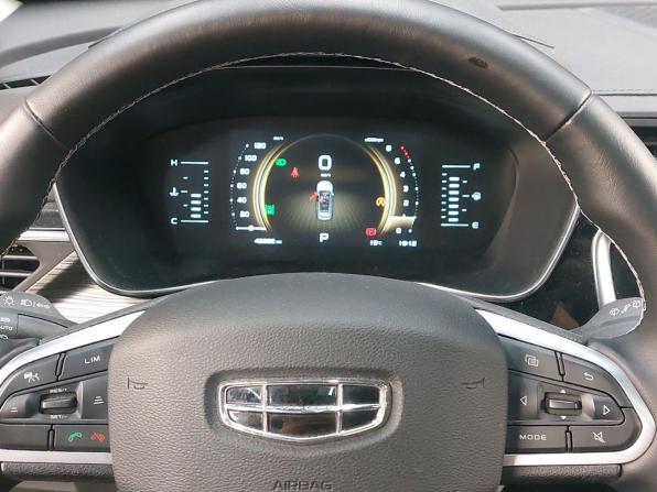 Geely Atlas Pro с пробегом 2024 года, цена 2 000 000 рублей, 42617 км, внедорожник, Автокод Объявления