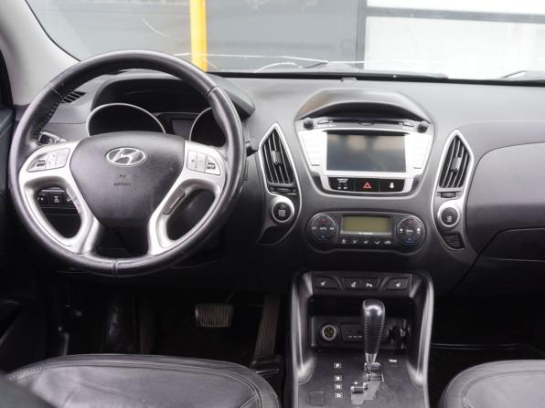 Hyundai ix35 I с пробегом 2011 года, цена 1 100 000 рублей, 245201 км, внедорожник, Автокод Объявления