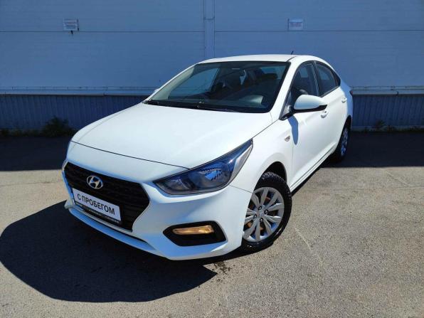 Hyundai Solaris II с пробегом 2018 года, цена 1 015 000 рублей, 162042 км, седан, Автокод Объявления