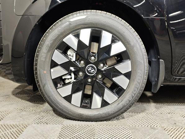 Hyundai Staria I с пробегом 2025 года, цена 8 760 000 рублей, 2864 км, минивэн, Автокод Объявления