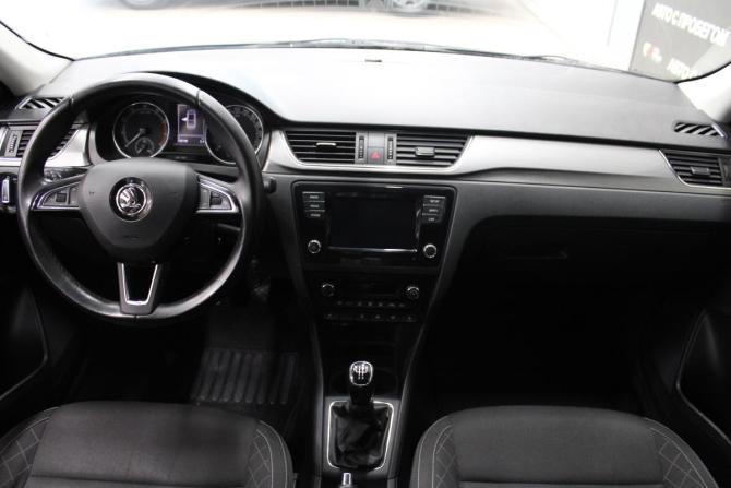 Skoda Rapid I Рестайлинг с пробегом 2017 года, цена 948 000 рублей, 137000 км, лифтбек, Автокод Объявления