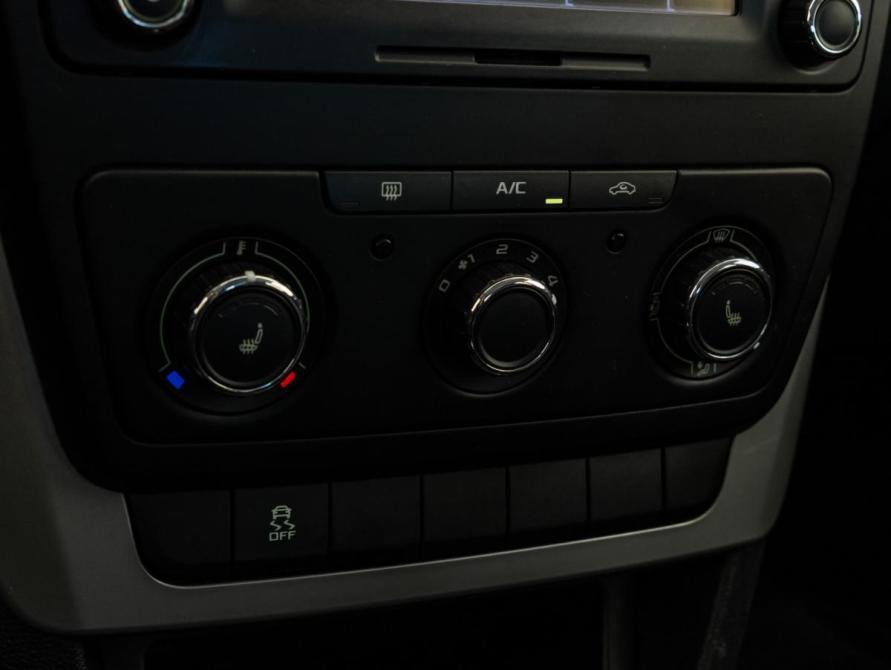 Skoda Yeti I Санкт-Петербург  - изображение 14