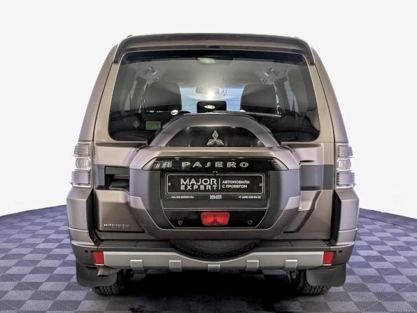 Mitsubishi Pajero IV Рестайлинг 2 с пробегом 2015 года, цена 2 590 000 рублей, 141320 км, внедорожник, Автокод Объявления