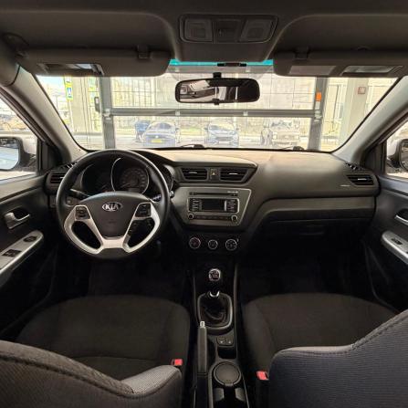 Kia Rio III Рестайлинг с пробегом 2015 года, цена 794 000 рублей, 137637 км, хэтчбек, Автокод Объявления