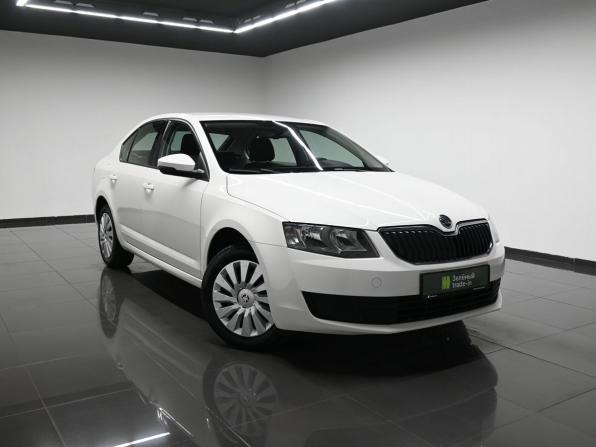 Skoda Octavia III (A7) с пробегом 2014 года, цена 975 000 рублей, 155534 км, лифтбек, Автокод Объявления