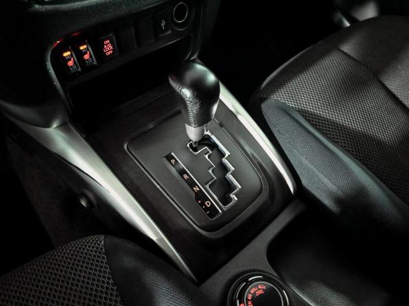 Mitsubishi L200 V с пробегом 2018 года, цена 2 760 000 рублей, 106007 км, пикап, Автокод Объявления