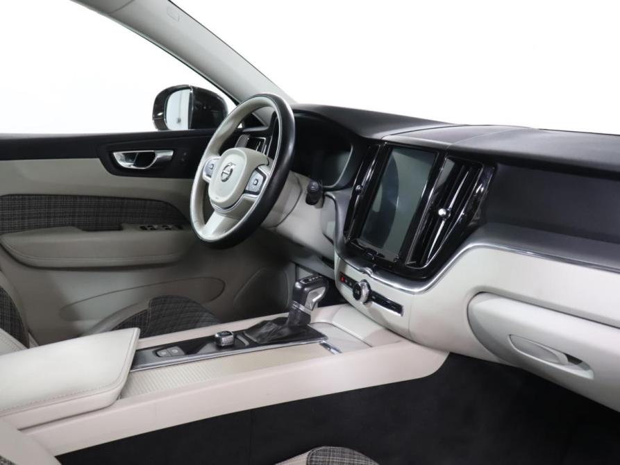 Volvo XC60 II Москва  - изображение 10