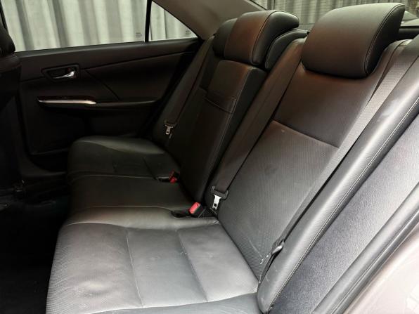 Toyota Camry VII (XV50) Рестайлинг с пробегом 2015 года, цена 2 329 000 рублей, 111559 км, седан, Автокод Объявления