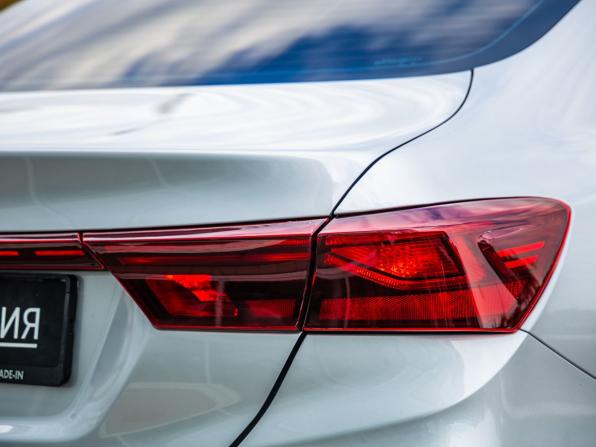 Kia Cerato IV Рестайлинг с пробегом 2021 года, цена 2 198 000 рублей, 84441 км, седан, Автокод Объявления