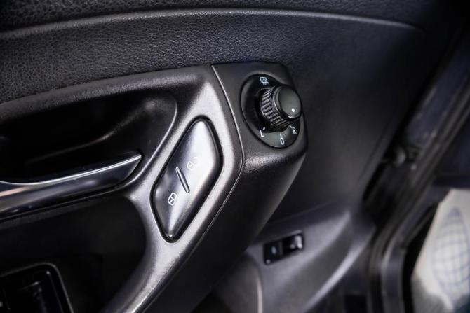 Volkswagen Polo V с пробегом 2012 года, цена 649 000 рублей, 217300 км, седан, Автокод Объявления