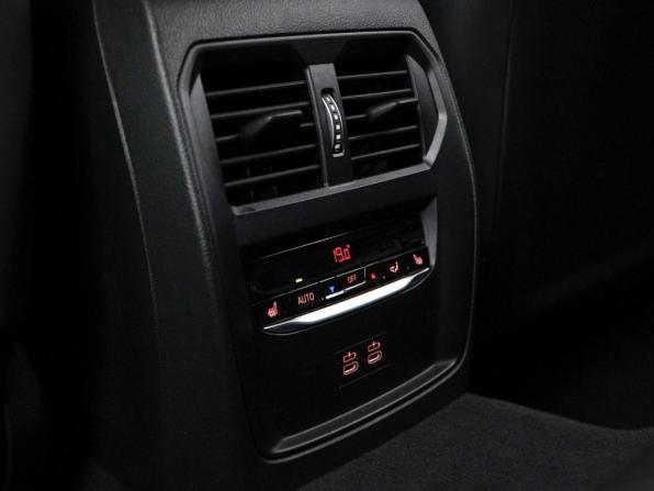 BMW 4 серии G22 G23 G26 Рестайлинг с пробегом 2025 года, цена 6 399 046 рублей, 6184 км, лифтбек, Автокод Объявления