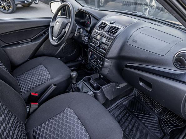 Lada (ВАЗ) Granta I Рестайлинг с пробегом 2023 года, цена 724 400 рублей, 66682 км, седан, Автокод Объявления
