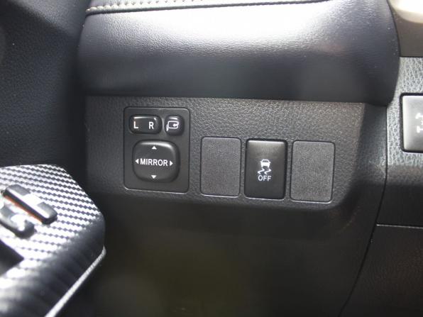 Toyota RAV4 IV (XA40) с пробегом 2013 года, цена 2 199 000 рублей, 80250 км, внедорожник, Автокод Объявления