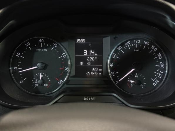 Skoda Octavia III (A7) с пробегом 2013 года, цена 985 000 рублей, 251606 км, лифтбек, Автокод Объявления