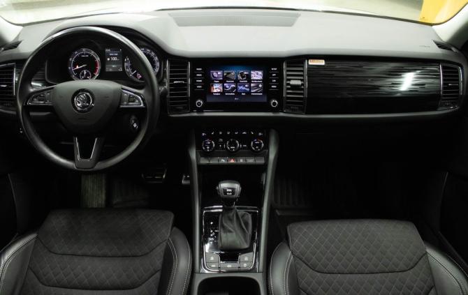 Skoda Kodiaq I с пробегом 2018 года, цена 2 840 000 рублей, 98305 км, внедорожник, Автокод Объявления