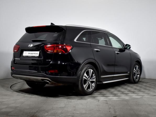 Kia Sorento III Prime Рестайлинг с пробегом 2018 года, цена 2 139 000 рублей, 232768 км, внедорожник, Автокод Объявления