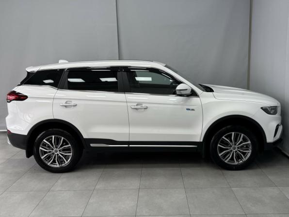 Geely Atlas Pro с пробегом 2021 года, цена 2 189 000 рублей, 16846 км, внедорожник, Автокод Объявления