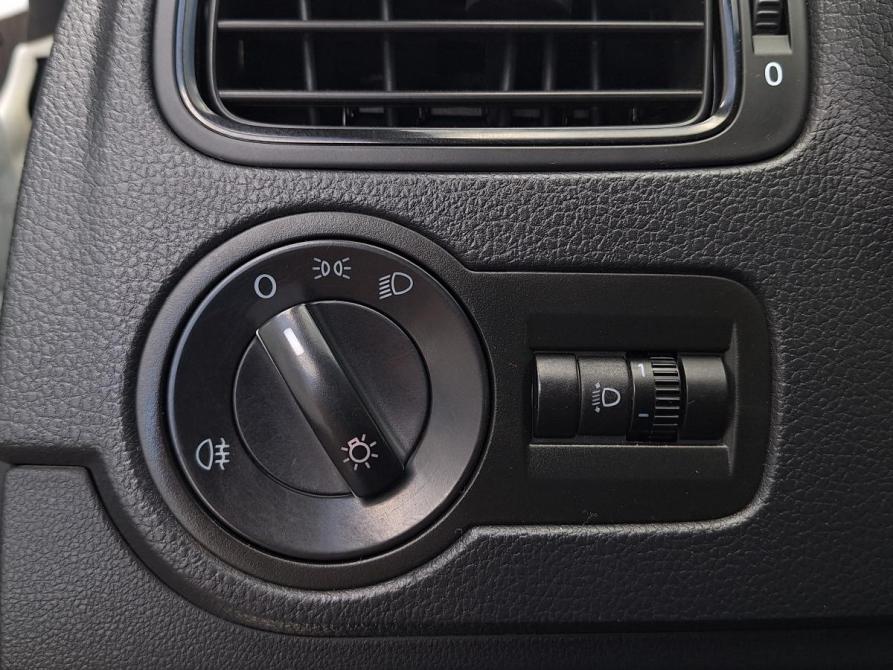Volkswagen Polo V Рестайлинг Азнакаево  - изображение 12