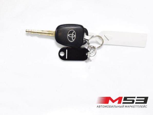 Toyota Vitz III (XP130) Рестайлинг с пробегом 2015 года, цена 749 995 рублей, 233747 км, хэтчбек, Автокод Объявления