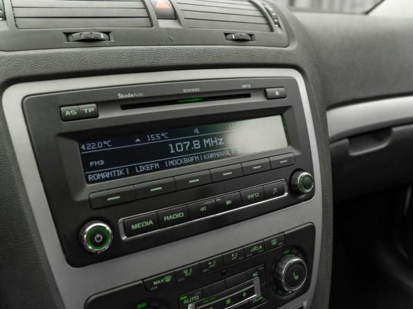 Skoda Octavia II (A5) Рестайлинг с пробегом 2012 года, цена 780 000 рублей, 223757 км, лифтбек, Автокод Объявления