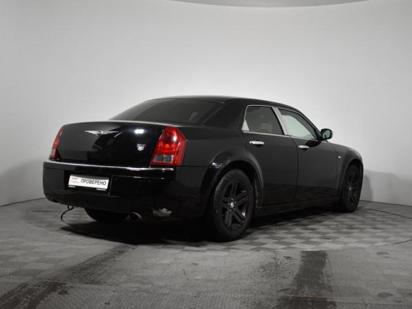 Chrysler 300C I с пробегом 2006 года, цена 670 000 рублей, 250958 км, седан, Автокод Объявления
