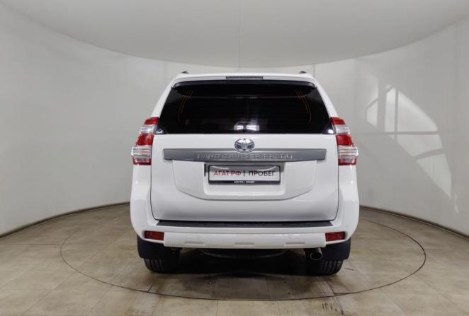 Toyota Land Cruiser Prado 150 Series Рестайлинг 1 с пробегом 2014 года, цена 3 150 000 рублей, 239078 км, внедорожник, Автокод Объявления