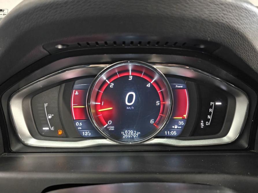 Volvo XC70 II Рестайлинг Москва  - изображение 13