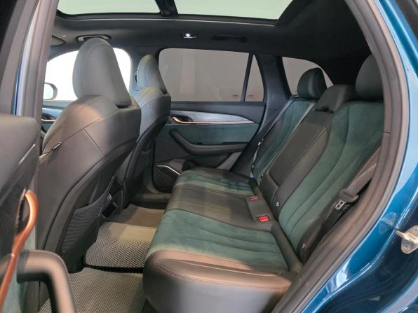 Geely Monjaro I с пробегом 2024 года, цена 3 630 000 рублей, 24562 км, внедорожник, Автокод Объявления