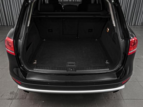 Volkswagen Touareg II с пробегом 2012 года, цена 1 698 070 рублей, 238060 км, внедорожник, Автокод Объявления