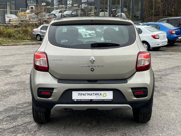 Renault Sandero II с пробегом 2017 года, цена 949 000 рублей, 93350 км, хэтчбек, Автокод Объявления