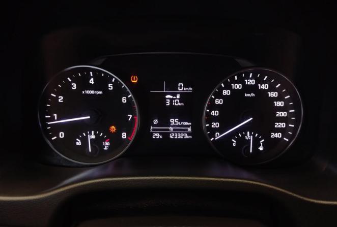 Hyundai Elantra VI (AD) с пробегом 2017 года, цена 1 400 000 рублей, 123323 км, седан, Автокод Объявления