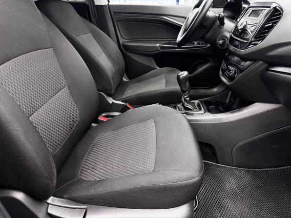 Lada (ВАЗ) Vesta I с пробегом 2018 года, цена 930 000 рублей, 113248 км, седан, Автокод Объявления