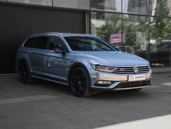 Volkswagen Passat B8 с пробегом 2016 года, цена 2 350 000 рублей, 115000 км, универсал, Автокод Объявления
