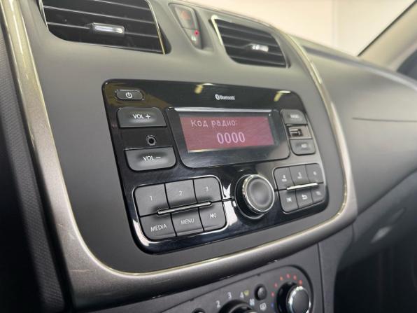 Renault Logan II Рестайлинг с пробегом 2020 года, цена 1 149 000 рублей, 151000 км, седан, Автокод Объявления