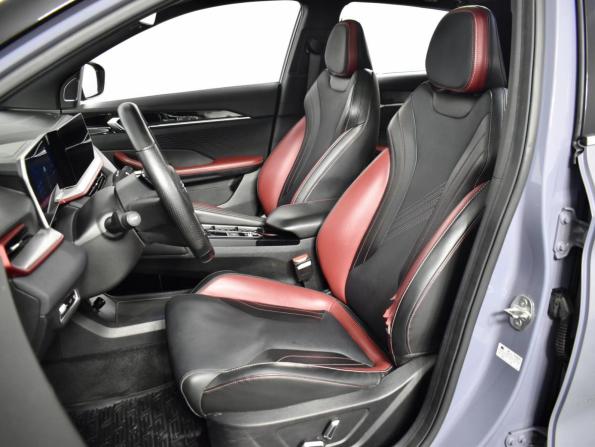 Geely Coolray I Рестайлинг с пробегом 2024 года, цена 1 933 900 рублей, 98015 км, внедорожник, Автокод Объявления
