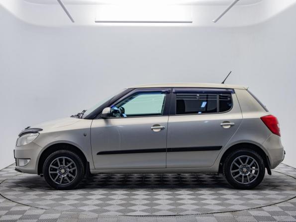 Skoda Fabia II Рестайлинг с пробегом 2012 года, цена 420 000 рублей, 256128 км, хэтчбек, Автокод Объявления