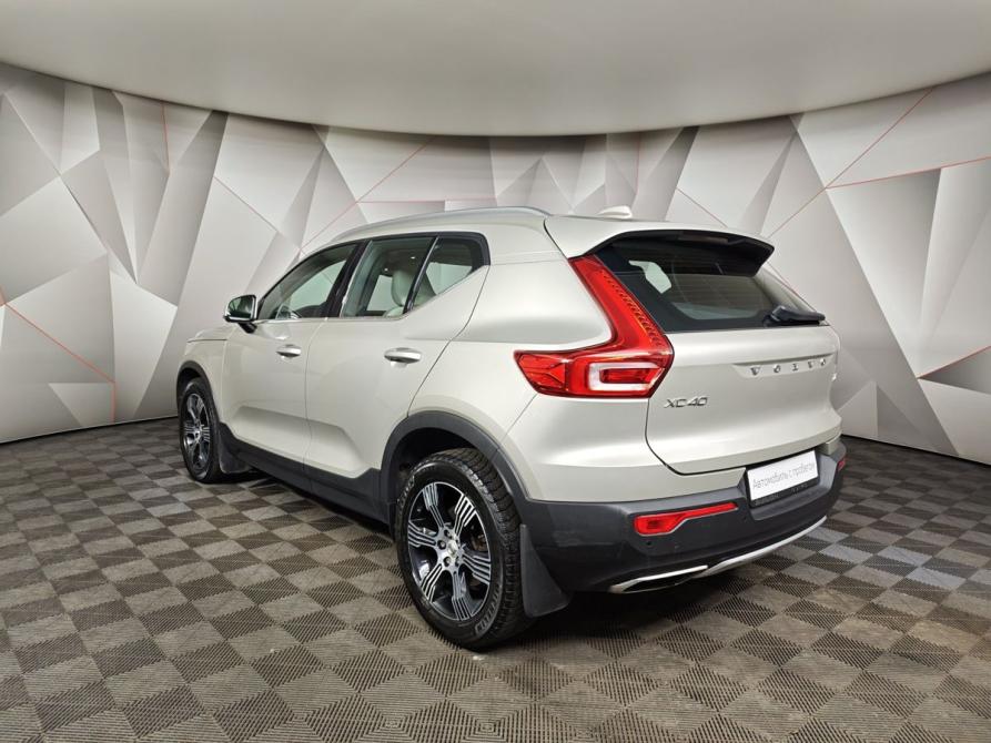 Volvo XC40 I Москва  - изображение 4